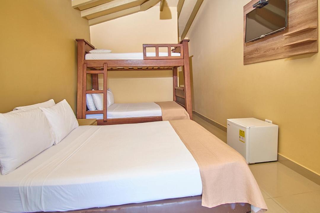 Hotel Mansión Guatapé Esterno foto